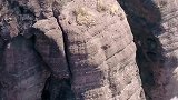 千年古塔，至今不知怎样建造上去的，也不知道里面有什么？
