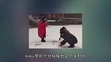 邓伦太机智了，怕冷又想堆雪人怎么办看到他的做法网友们都点赞