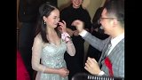 伴郎成功表白伴娘，伴郎表现的太男人了，网友：追女孩就得这么整