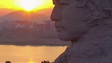 这是2021年的第一场日出，随着太阳升起，第一缕阳光晒在大地上，祝大家新年快乐！五湖四海贺新年 春暖中国