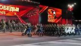 震撼原声！中国人民解放军仪仗司礼大队亮相白俄罗斯参加阅兵彩排，正步和白俄罗斯军乐团的鼓点完美契合！网友：被硬控近1分钟！