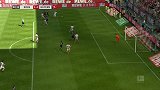 火力全开！穆勒门前回做架炮 莱万劲射斩获单季第29球