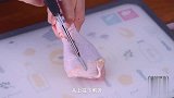 只用2个小鸡腿，15分钟就能做出一碗香浓可口的鸡汤~