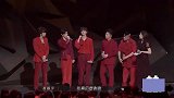 陈小春看应采儿的眼神！李承铉都磕到，不料张智霖一语道出实情