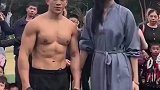 情侣健身成果展示