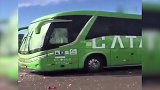 桑巴军团回国“遇袭”！ 球队大巴遭遇极端球迷攻击