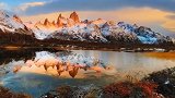 黄昏之时的阿根廷菲茨罗伊山，美得太不真实，犹如仙境一般