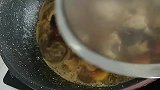 这排骨我可以吃五盘！