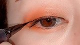 像我这样化妆技术高超的人 眼线什么的都不是问题