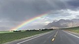 西藏行，318国道路遇彩虹