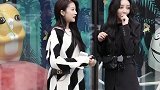 你相信一见钟情吗