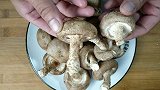 香菇新吃法，不放一点肉，味道比肉香，做法也特别简单
