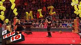 WWE-17年-RAW第1254期十佳镜头：萨摩亚乔斩杀来使海曼胁迫莱斯纳归来-专题