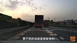 高速超车失败，差点搭上一车人的性命，这种情况应该如何自救