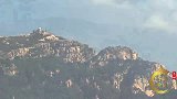 泰山早就搭建了缆车和索道，为何至今还有挑山工，本地人说出缘由