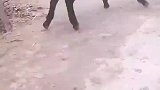 隔着屏幕都感觉心碎了