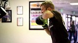 UFC-16年-UFC207倒计时：训练在丹佛的迪拉肖寻求实力突破-专题
