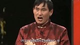 大衣哥现身品酒会，打扮正式点评高档白酒，身边人却面露鄙夷