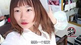 农村姑娘冰冰带龙龙去理发，理发师推荐俩人剪情侣头，冰冰同意吗