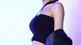 没敢使劲 怕你迷糊小清新穿搭 甜妹扭扭舞