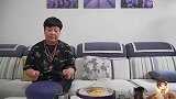 小伙想帮妈妈分担家务，不料妈妈一顿数落，结局太搞笑了
