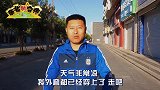 东北小县城，早餐真实惠，两个人8元钱，吃个饱，早上就有喝酒的