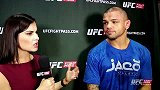 UFC-15年-UFC183赛后：后台采访阿尔维斯-专题