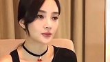李小璐晒与女儿滑雪照，甜馨穿豹纹装躺在妈妈怀中，温馨有爱