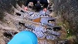 这山可真陡，真是上山容易下山难