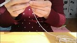 手工布艺花瓣：蝴蝶结的折法4