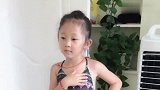 小萌娃跟随音乐节奏大秀舞技，熊孩子也有认真的时候