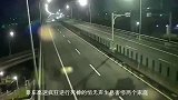 豪车高速疯狂逆行，死神的悄无声生息，害惨两个家庭！