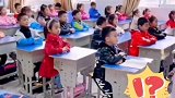 都是戏精啊！两次开门，两种画面！