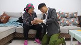 女儿去世，女婿腿残疾岳母下跪借钱，3年后女婿身份不一般
