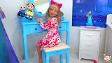 小公主和爸爸为猫庆祝生日