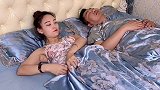 冷战后一个动作和好如初和安琪打酒花  安琪酿造