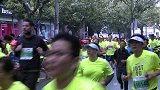 跑步-15年-2015年上海马拉松 找自己5km片段：13分38秒-花絮