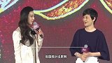 女明星喝水是怎样防止掉口红的？各有各招，她俩太机智