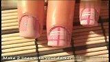 美容-粉红格子黑钻美甲