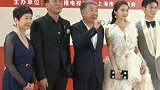 郑晓龙国民闺女关晓彤，这大长腿镇抢镜