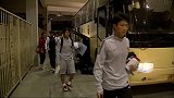 中超-13赛季-联赛-第27轮-上海上港VS上海申鑫球员抵达现场-花絮