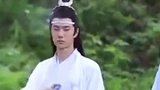 一博和大老师一起转圈圈喷香水真的太可爱了!