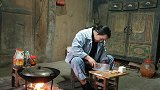 在农村做一个菜就够了，天冷了这样吃才香，看看姑娘吃了什么