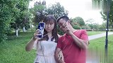 四川方言：小伙搭讪美女有妙招，真的是很厉害