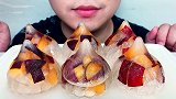 吃黑布林空心包子冰，听脆脆的声音与喝水声！