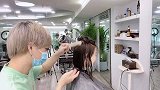 天气太热，女生想要剪一款清爽短发，改造后清新减龄满满的少女感