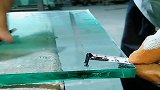 我们家里的玻璃，原来都是这样切割的，看完长见识了！