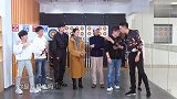 肖战选择与费玉清，那英夸他机智，理由竟是这个