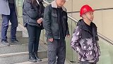 小朋友们一定要好好学习，长大了尽力站在顶端