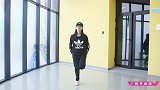 每天原地这样后踢腿跳，140瘦到98，身材一天比一天好
